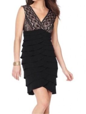 Jessica Howard Lace V-Neck Layered/Tiered Cocktail Dress - Black/Nude - Size 14